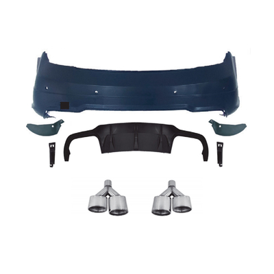 Modello di auto 2011-2014 C Grade Rear Bumper Upgrade con diffusore e tubo di scarico