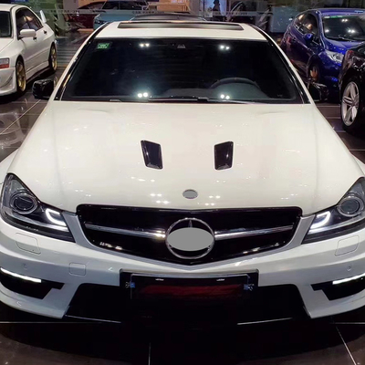 Griglie di auto Mercedes-Benz Classe C W204 Modificate a Griglia del paraurti anteriore stile C63 AMG