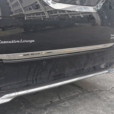 Toyota Alphard Vellfire 2024 Porta posteriore con stile esterno ABS argento e OEM